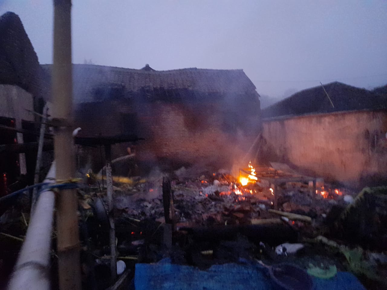 Ditinggal Gali Makam