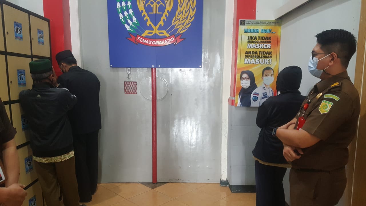 Korupsi Pengadaan Buku