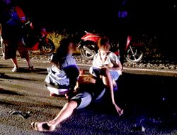 Mabuk Bonceng 3, Pengendara Vario Tabrak Xenia