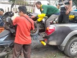 Ngeri! Truk Tronton Diduga Alami Rem Blong, Lindas Lima Motor di Jember