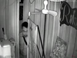 Pemuda Lumajang Ditangkap Tim Anaconda, Terekam CCTV Bobol Stand Makanan