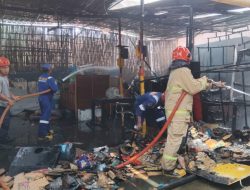 Gudang Perabotan Terbakar, Berawal dari Kebocoran Gas Elpiji