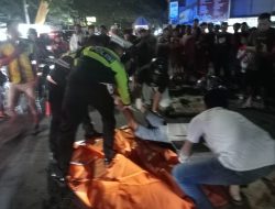 Pengendara Motor Tewas Terlindas Truk Fuso Gandengan