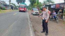 Pejalan Kaki Tertabrak Pikap di Genteng Banyuwangi, Lansia Alami Luka Kepala