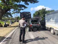 Kecelakaan Beruntun Libatkan 5 Kendaraan, Pengendara Motor Tewas