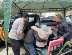 Terpeleset di Puncak Ijen, Wisatawan Asal Bogor Dievakuasi ke RSUD Blambangan