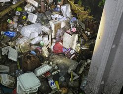 Warga Desa Kembiritan digegerkan dengan penemuan Jasad Bayi laki-laki di Saluran Irigasi