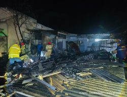 Warung Kopi di Banyuwangi Terbakar Dini Hari, Diduga Dipicu Korsleting Listrik