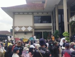 Sebelas Ribu Massa FMJM Datangi DPRD, Dukung dan Kawal Program Strategis Nasional Presiden Prabowo