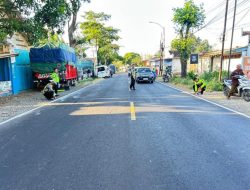 Diduga Mengantuk, Sopir Travel Tewas Tabrak Truk Parkir di Banyuwangi