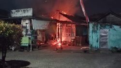 Toko dan Rumah di Jajag Banyuwangi Terbakar, Kerugian Capai Rp 100 Juta