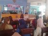 Tertipu Jual Beli Arisan Bodong, Puluhan Emak-Emak Datangi Balai Desa Ajung